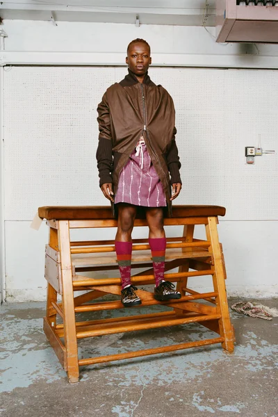 Look 18